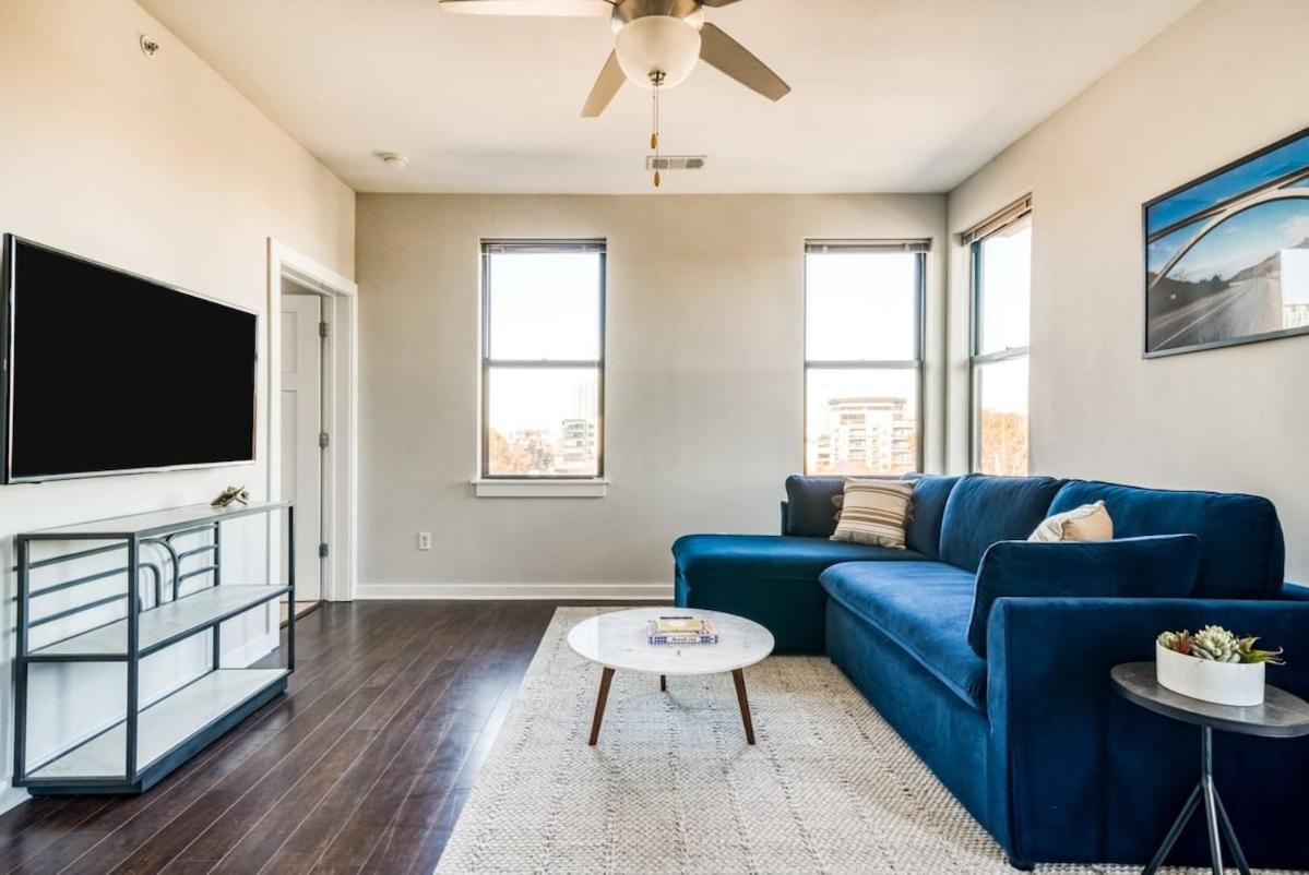 Cozysuites Two Spacious Music Row Condos W Parking Nashville Exterior photo