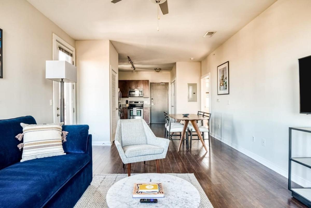 Cozysuites Two Spacious Music Row Condos W Parking Nashville Exterior photo