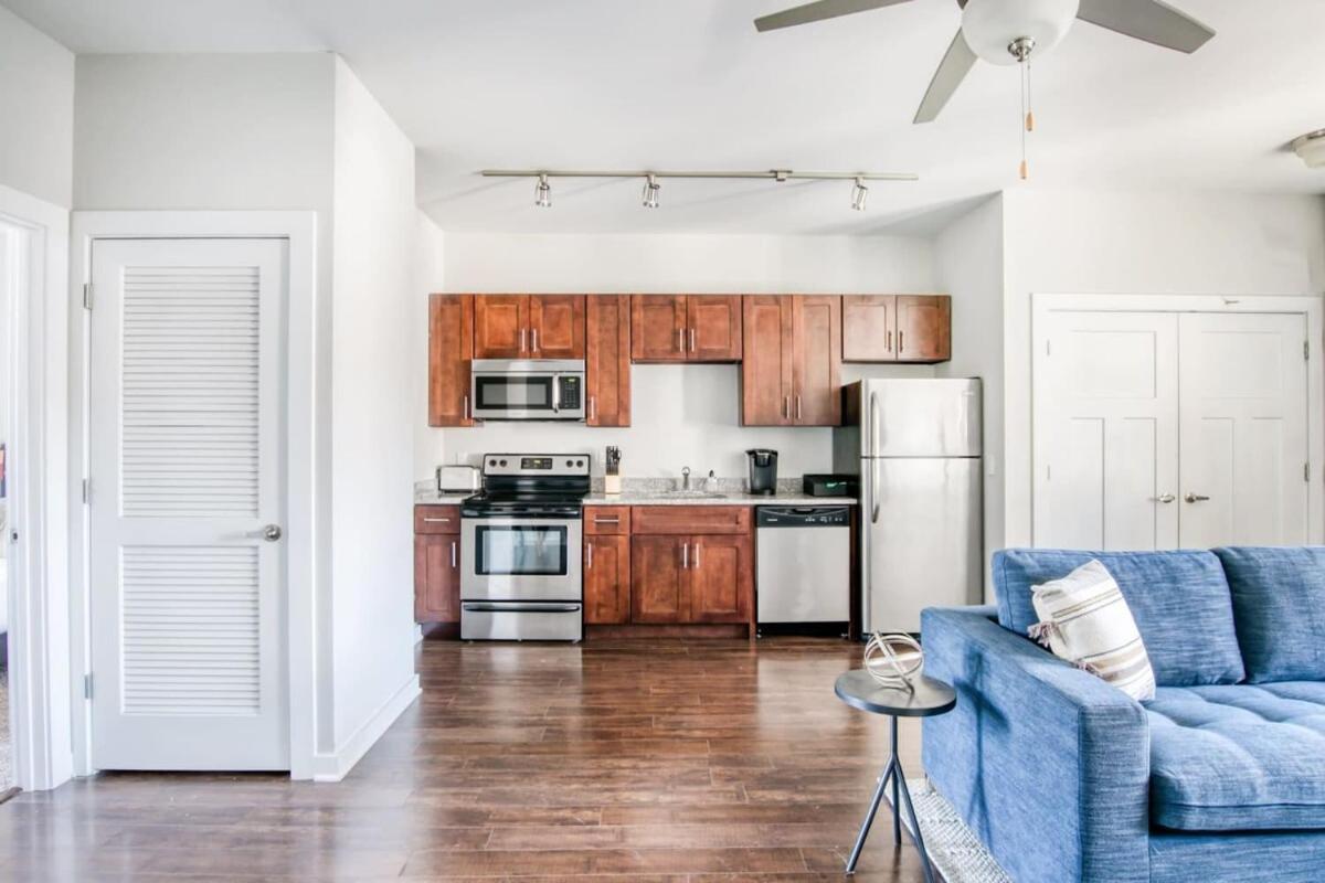 Cozysuites Two Spacious Music Row Condos W Parking Nashville Exterior photo